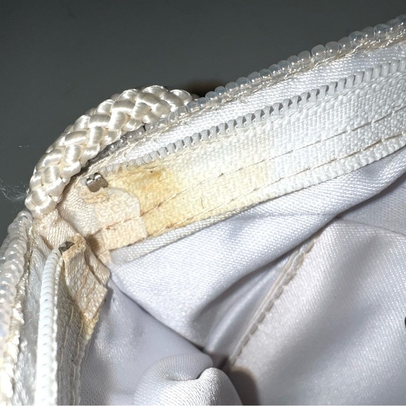 LA REGALE BAG MINI BRIDAL CLUTCH BRIDAL HANDMADE BEADED IRIDESCENT IVORY WHITE - Picture 9 of 9